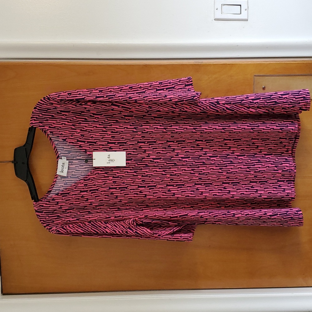 Plus Size Leota brand Tunic 2X pink and navy